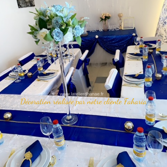 Chemin de table en Satin Bleu roi