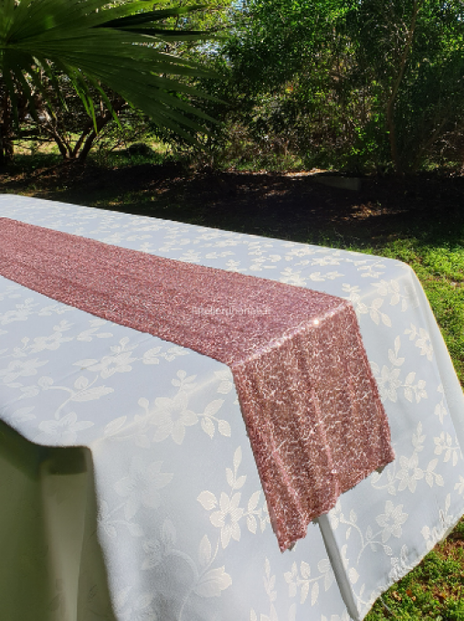 Chemin de table en Sequin Rose nude